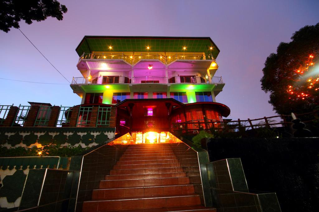Delma Mount View Hotel Kandy Exterior foto